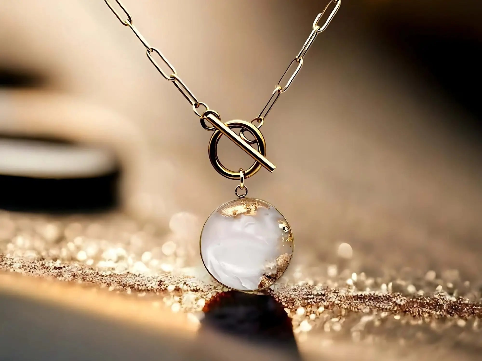 Dein Schmuck deine Geschichte – Warum ein handgefertigtes Unikat so viel mehr ist als nur ein Accessoire