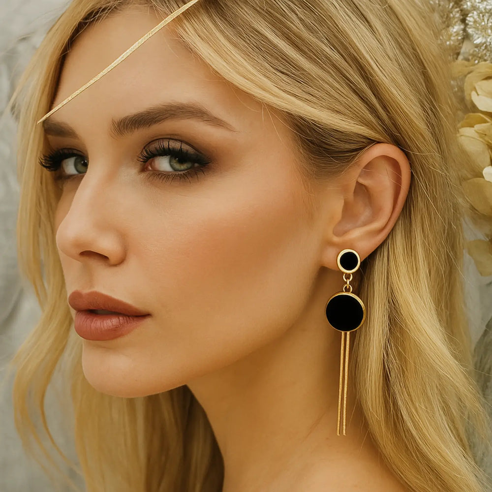 Black Enamel Elegance - Ohrstecker