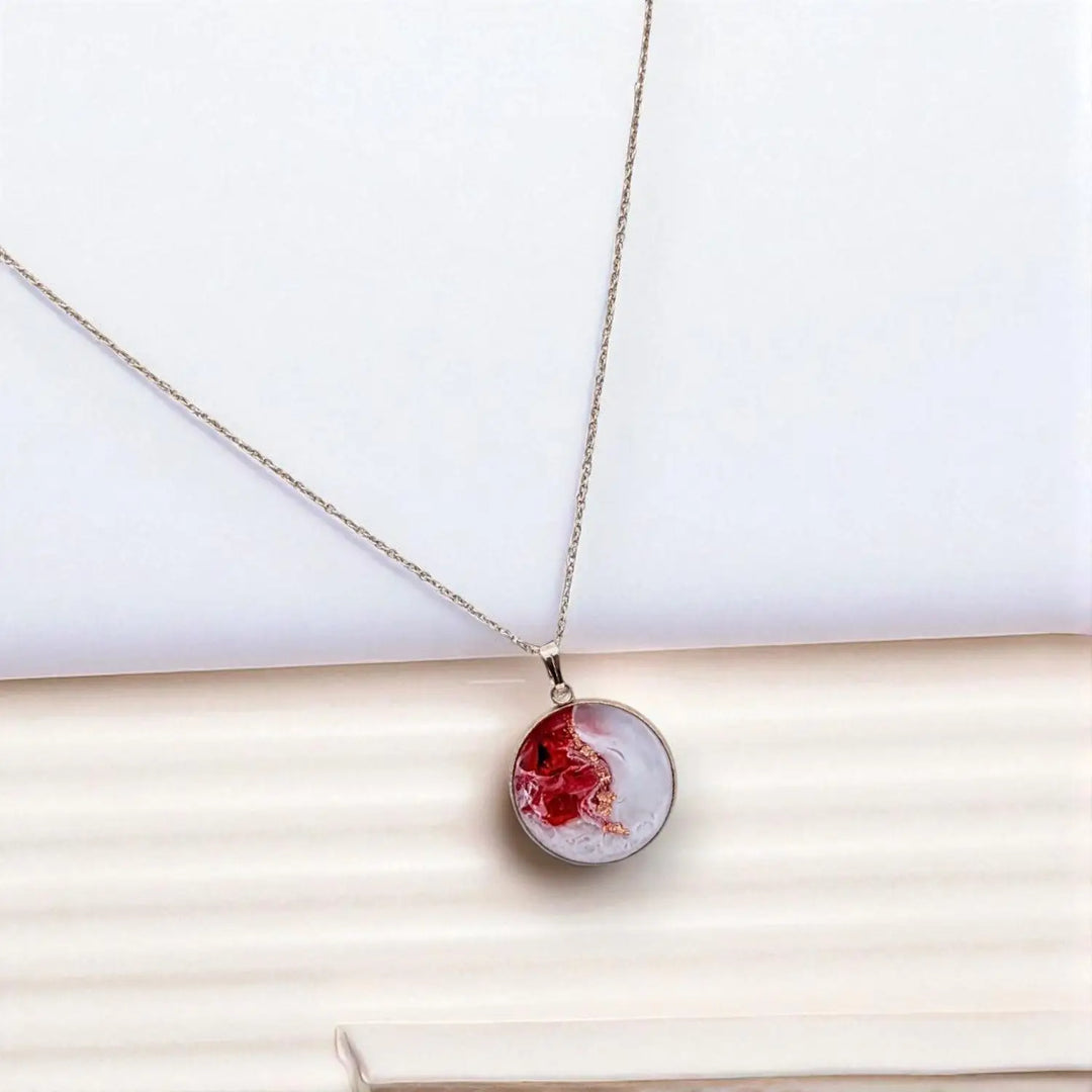 Crimson White Elegance - Ankerkette