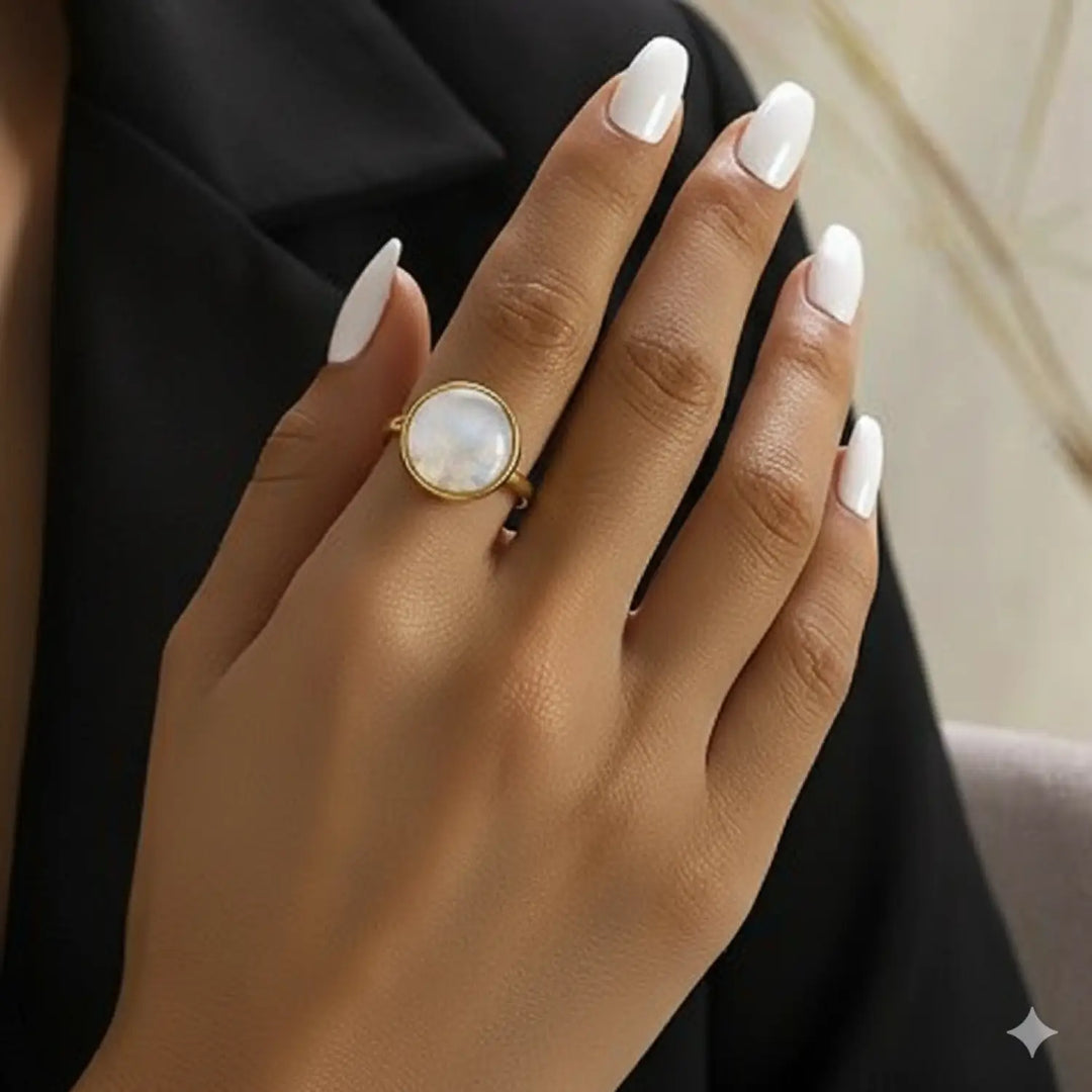 Crystal Ivory Ring - Unigröße (verstellbar)