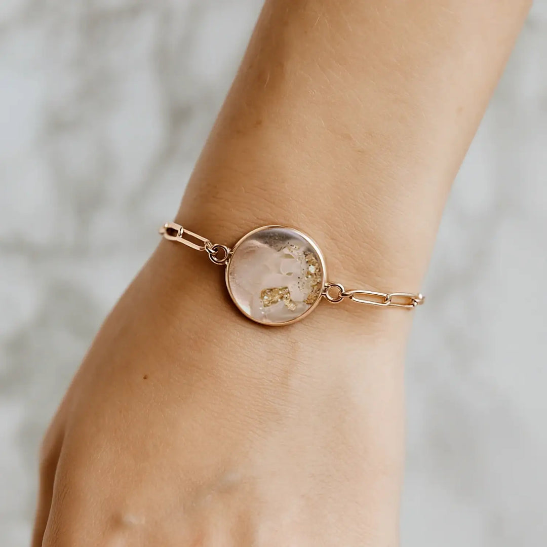 Golden Drift Clip - Paperclip