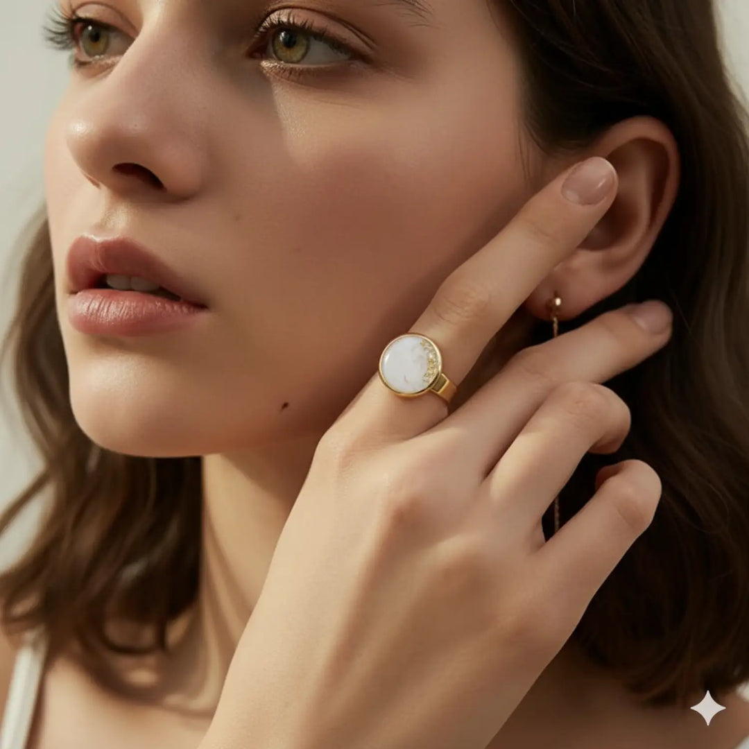 Ivory Gold Ring - Unigröße (verstellbar)