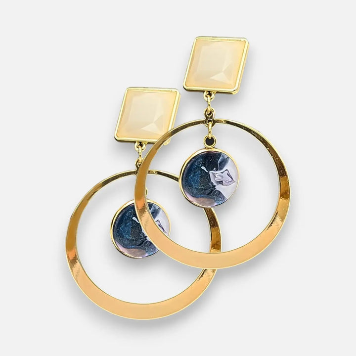 Ivory Grace Studs - Ohrstecker