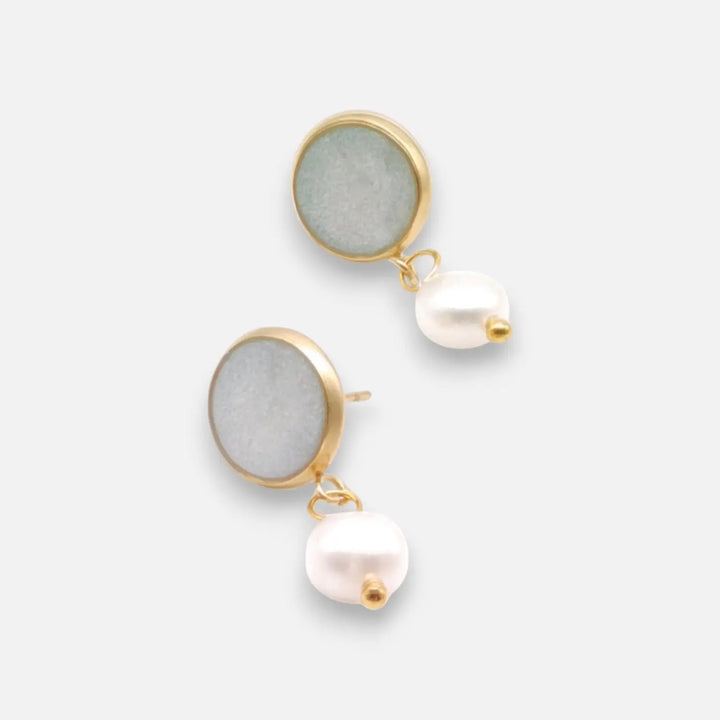 Pearl Charm Studs - Ohrstecker