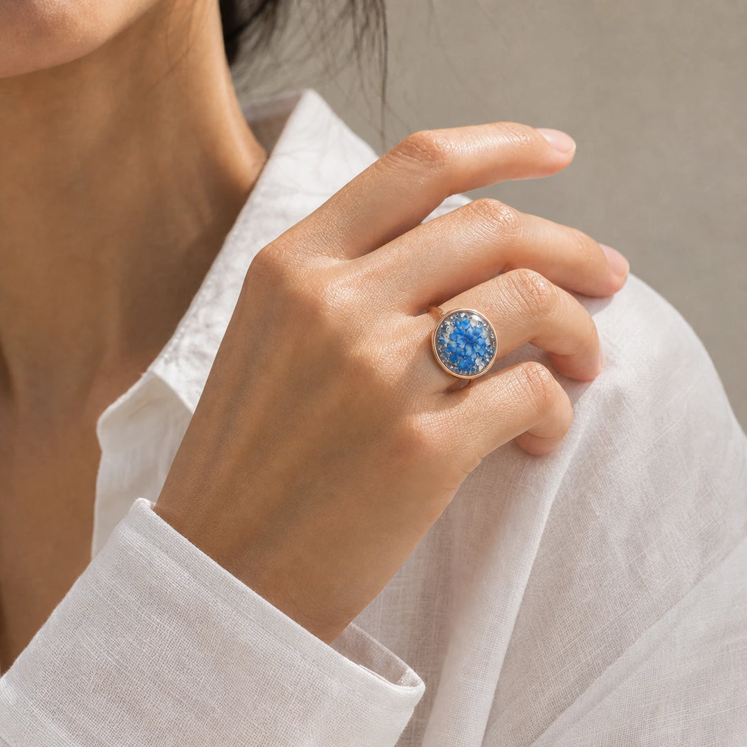 Azure Shine Ring von SOLEA - Modelbild