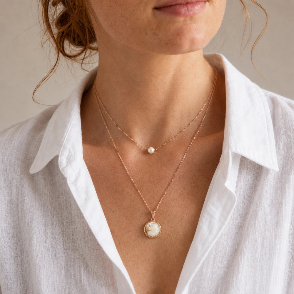 Beige Whisper von SOLEA - Modelbild