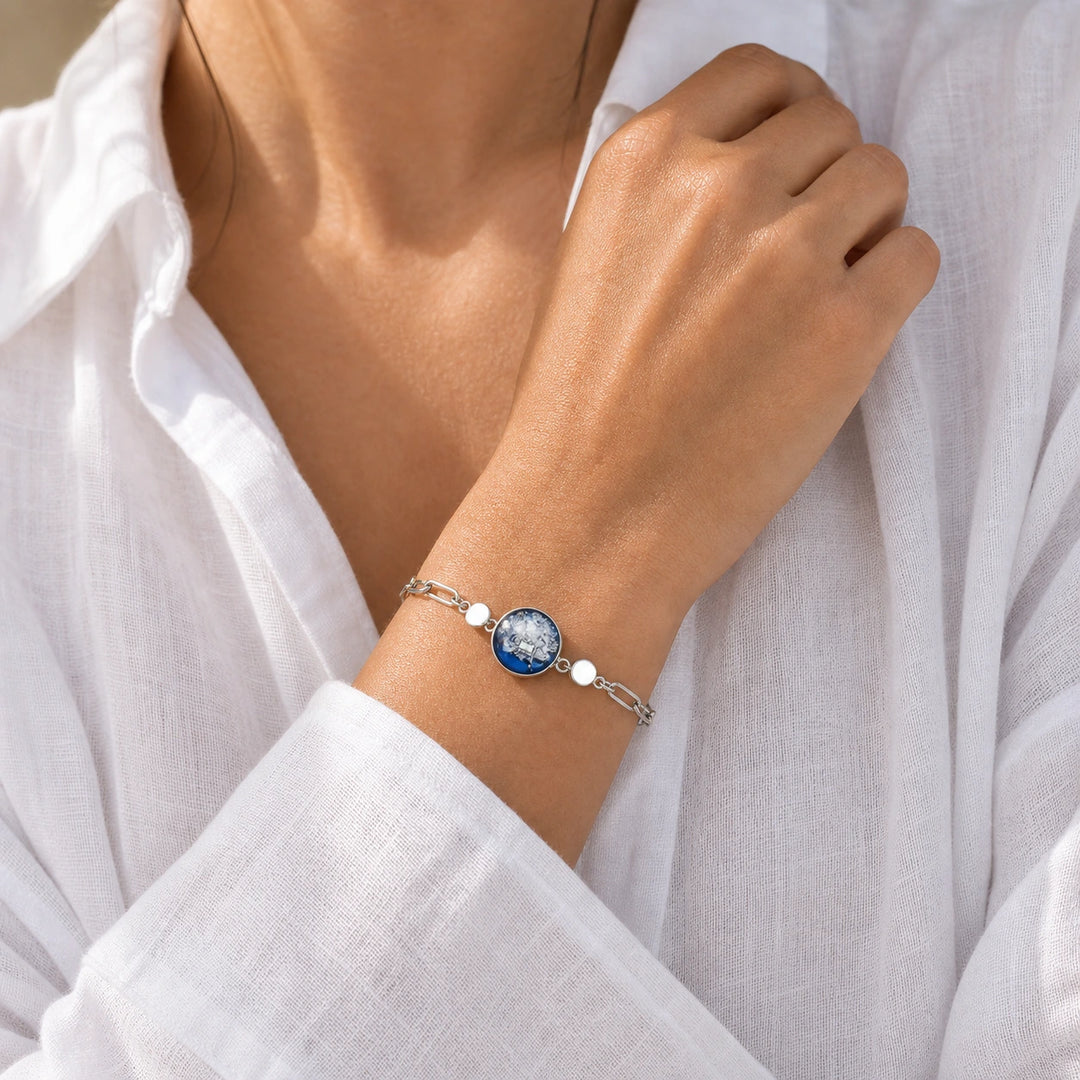 Deep Sea Layered Elegance von SOLEA - Modelbild