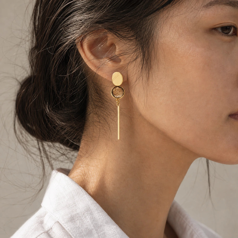 Golden Glamour von SOLEA getragen - Ohrringe