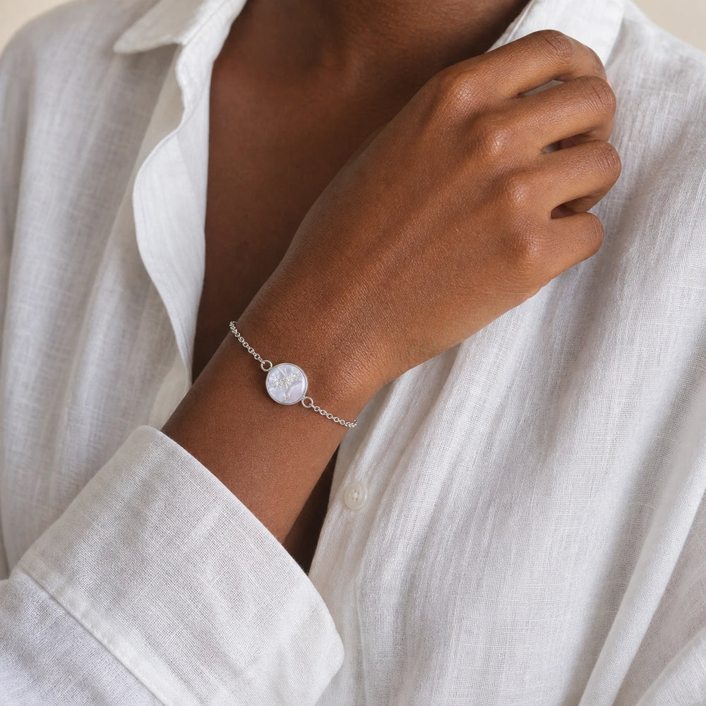 Ivory Wave Charm von SOLEA - Modelbild