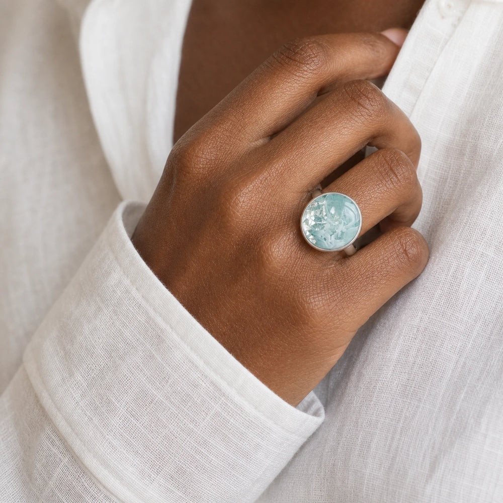 Meadow Frost Ring von SOLEA - Modelbild