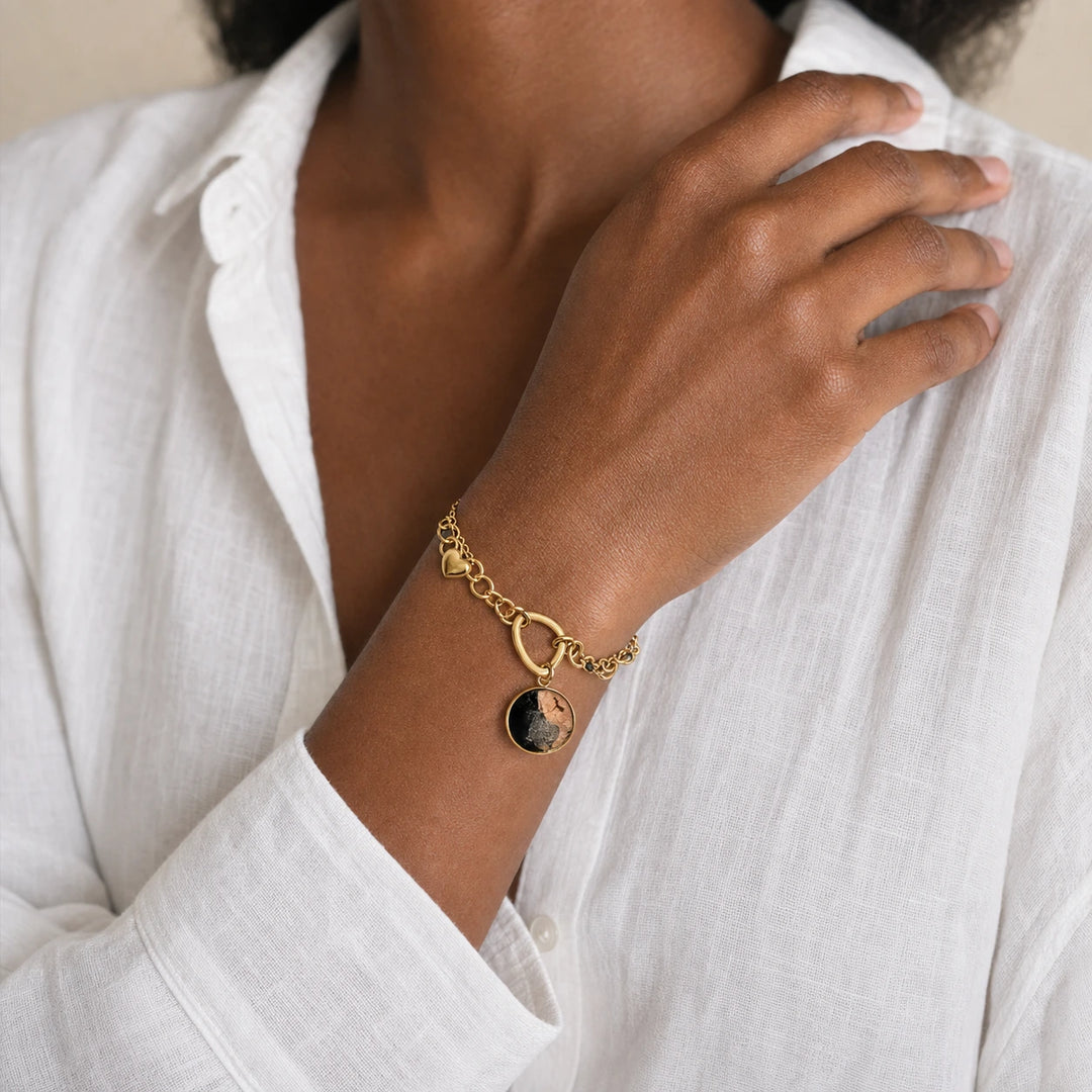 Midnight Elegance Layer von SOLEA - Modelbild