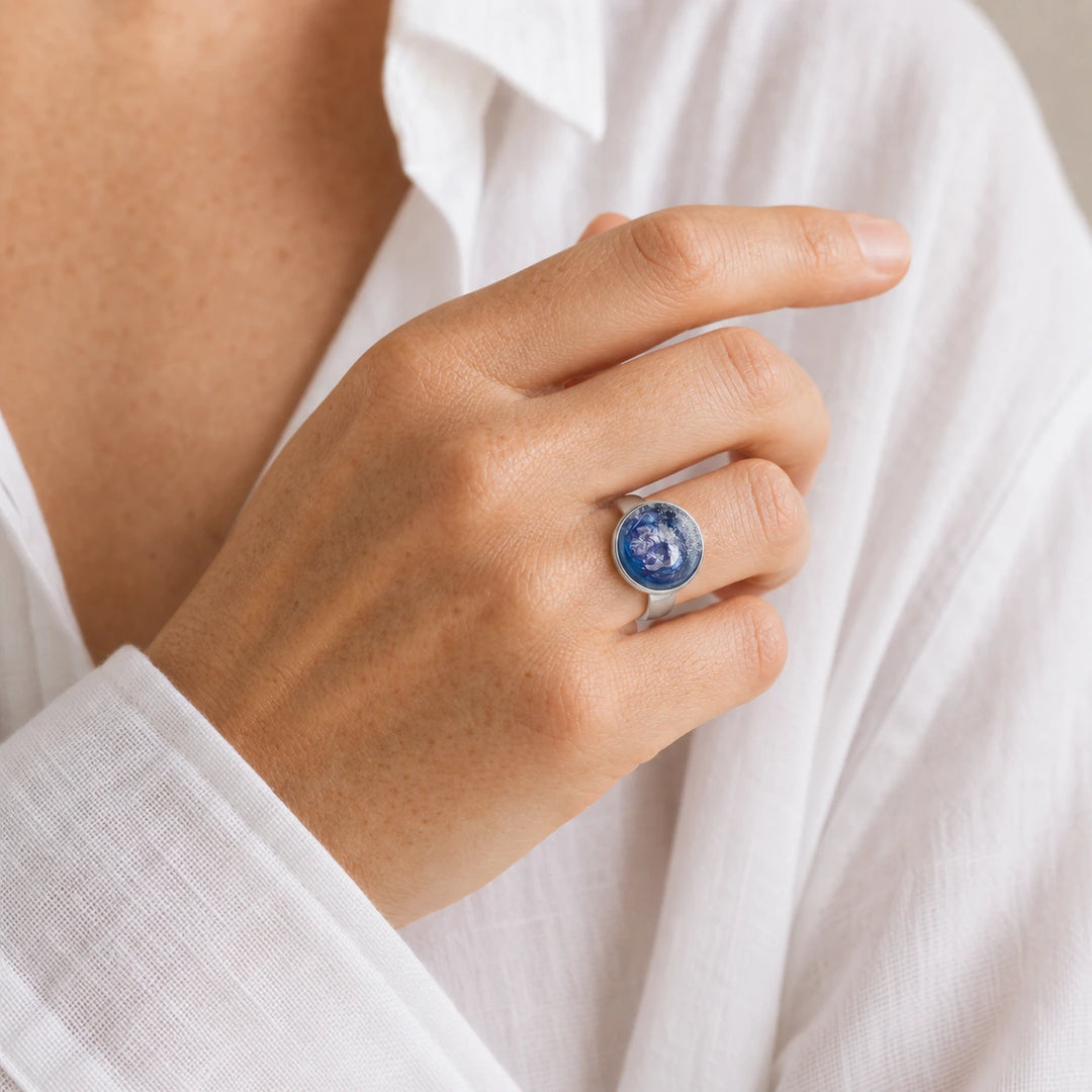 Pearl Crystal Ring von SOLEA - Modelbild