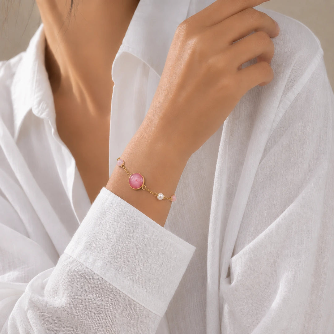 Rose Gem Chain von SOLEA - Modelbild