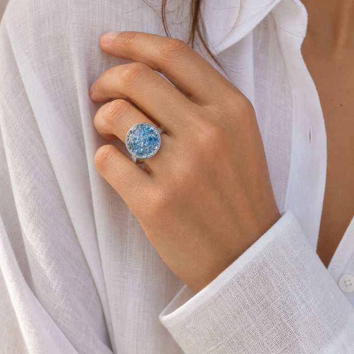 Silver Crown Ring von SOLEA - Modelbild