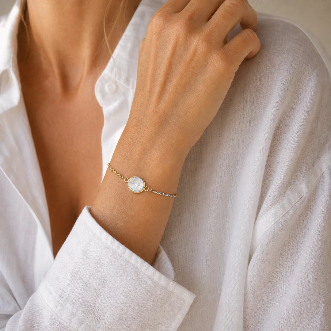 Silver Venezia Charm von SOLEA - Modelbild