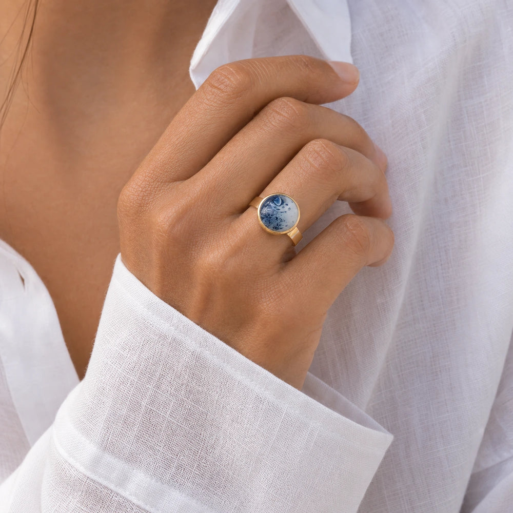 Sky Ivory Ring von SOLEA - Modelbild