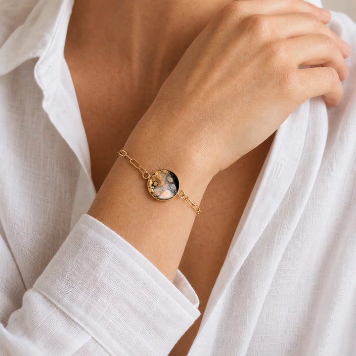 Tri-Tone Elegance von SOLEA - Modelbild