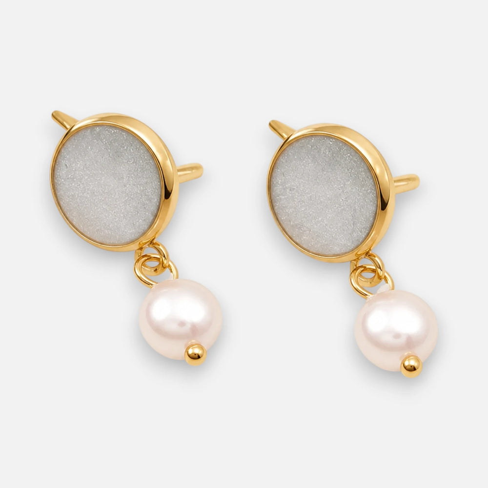 Pearl Charm Studs - Produktbild 3