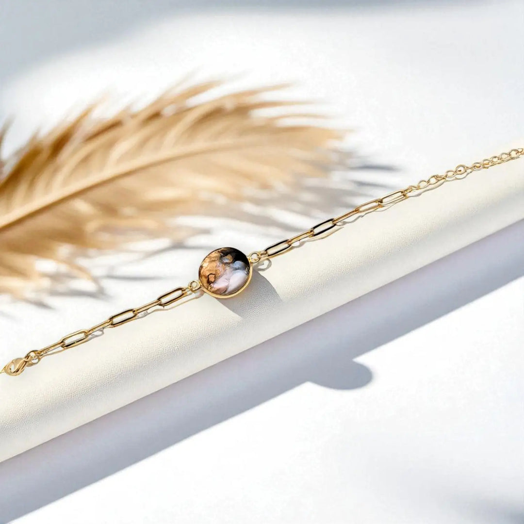 Tri-Tone Elegance - Paperclip